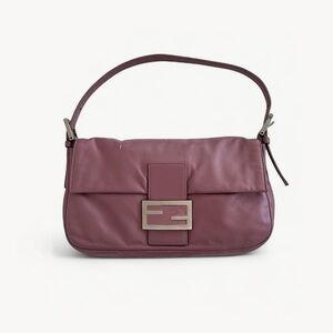 Fendi Mauve Leather Shoulder Baguette Bag